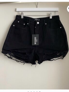 MISSGUIDED Black Distressed & Ripped Denim Short Shorts Size 4